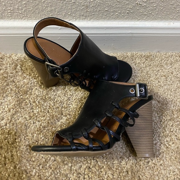 Universal Thread Black open toe-Bootie.. - Picture 5 of 7